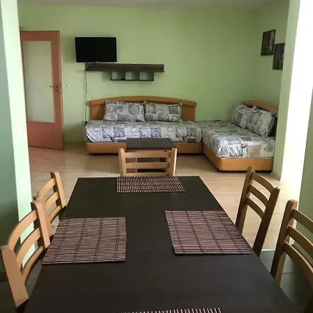 Apartmanhotel Block 531 Aparthouse Block 533 *