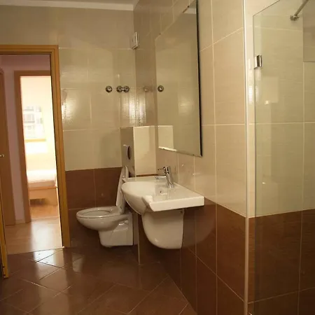 Апарт-отель Block 531 Aparthouse Block 533 *