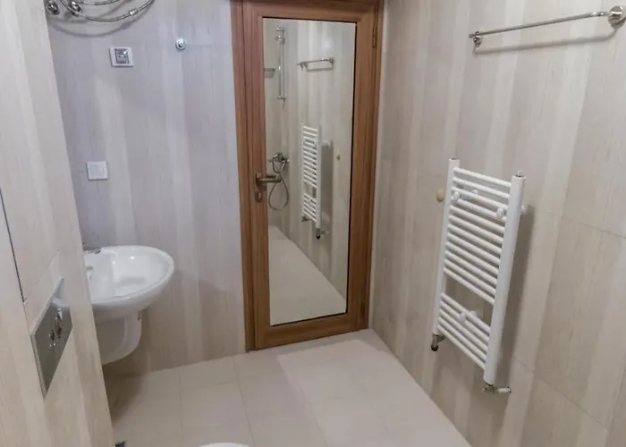 Block 531 Aparthouse Block 533 *