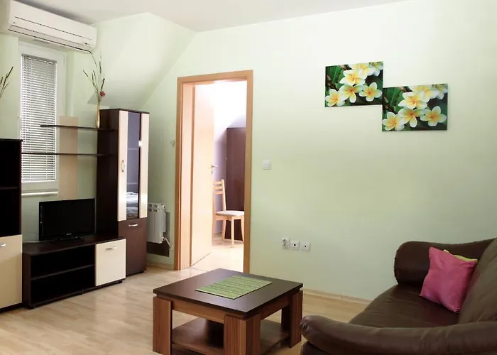 Block 531 Aparthouse Block 533 *